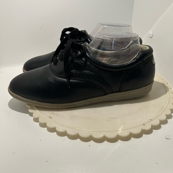 RED CROSS SHOES black lace up loafer size 10 - Picture 2 of 9